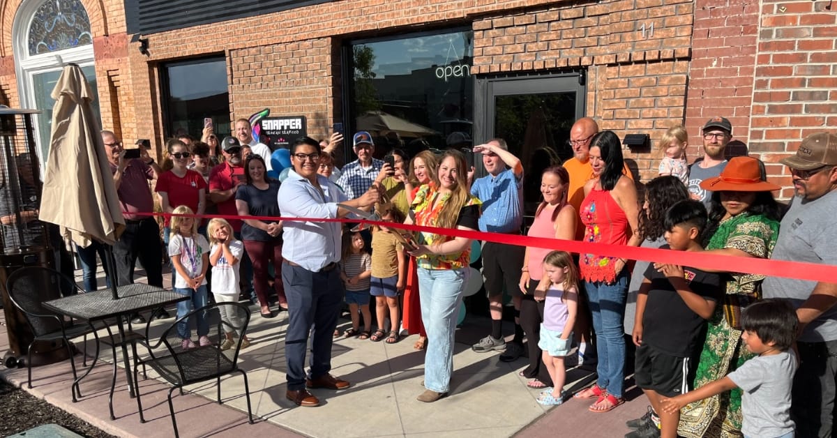 Payson Santaquin Area Chamber of commerce Ribbon Cutting at Snapper Mexican Seafood.